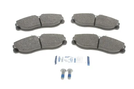 Колодки гальмівні (передні) Nissan Terrano 96-07/Ford Maverick 93-98 UA63 ICER 140933-700