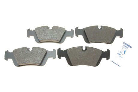 Колодки гальмівні (передні) BMW 3 (E36) 90-00/Z3 (E36) 95-00 UA63 ICER 180801