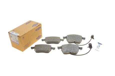 Колодки гальмівні (передні) Audi 100 90-94/Audi A6 94-97 (+датчики) UA63 ICER 180808