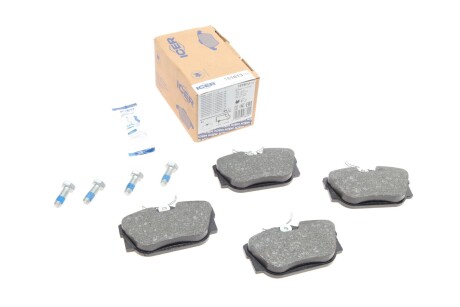 Колодки гальмівні (задні) VW T4 90-03 UA63 ICER 181613-700