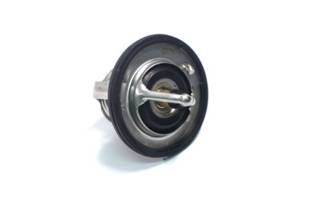 Термостат Citroen C4 10-, Mitsubishi LANCER 07-, Peugeot 4008 12- JAKOPARTS J1535025