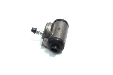 Циліндр гальмівний робочий MITSUBISHI (вир-во Jakoparts) C.I.U JAKOPARTS J3235030