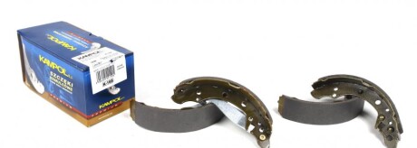 Колодки гальмівні (задні) VW Golf IV 1.4 16V 97-05 (барабанні) (200x40) UA63 KAMPOL K-168