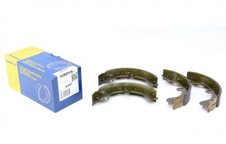 Колодки гальмівні (задні) Toyota Corolla/Camry 81-02 (барабанні) (200x36) UA63 KAMPOL K-637