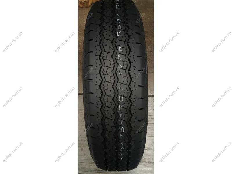 Шина 195/70R15C 104/102T RS07 (Kapsen) KAPSEN 195/70R15RS07 (фото 1)