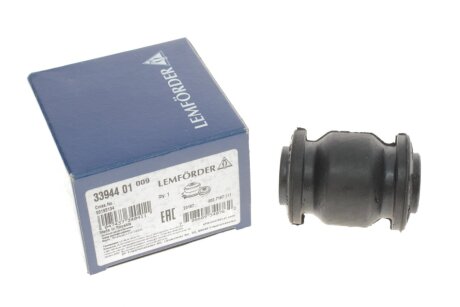 Сайлентблок важеля OPEL: AGILA (H08) SUZUKI: SWIFT III (SG) VAUXHALL: AGILA MK II (B) -ua LEMFORDER 33944 01