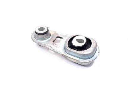 Подушка двигуна NISSAN / RENAULT (вир-во Lemferder) C.I.U LEMFORDER 39272 01