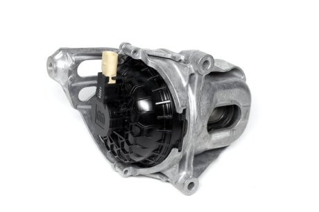 Подушка двигуна AUDI A4, Q7; VW TOUAREG (CR7) (Lemferder) LEMFORDER 43033 01