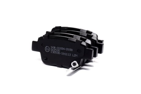 Колодка гальм. диск. TOYOTA AVENSIS (T22, T25) задн. LPR 05P1113