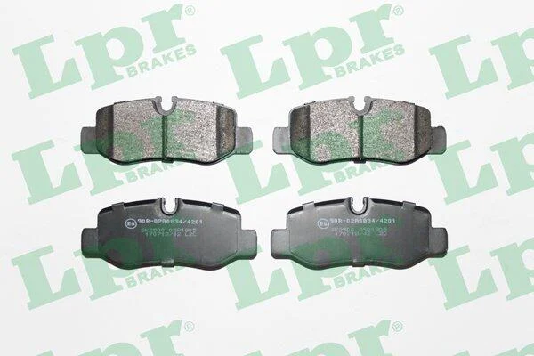 Комплект тормозных колодок LPR 05P1905 (фото 1)