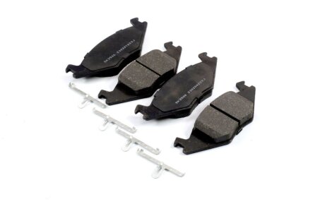 Колодка гальм. диск. SEAT CORDOBA, IBIZA II (6K1), GOLF II (19E, 1G1) передн. LPR 05P223