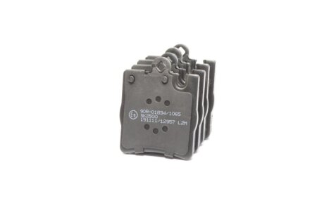 Колодка гальм. диск. MB E-CLASS (W210) задн. LPR 05P957