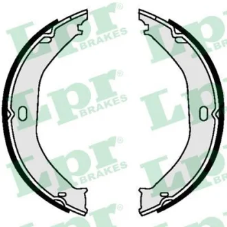 Гальмівна колодка JEEP GRAND CHEROKEE II, GRAND CHEROKEE III 2.7D-4.7ALK 09.98-12.10 LPR 09520