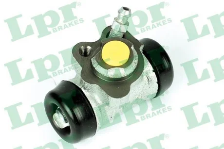 Гальмівний циліндр задн прав TOYOTA PLATZ, YARIS 1.0/1.3/1.4D 04.99-11.05 LPR 5139