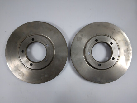 Диск тормозной УЦЕНКА. TOYOTA HIACE I-II 1.6 2.2D 77-89 LPR T2211V