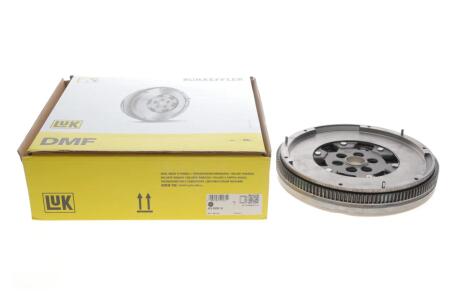 Маховик LuK 415 0330 10