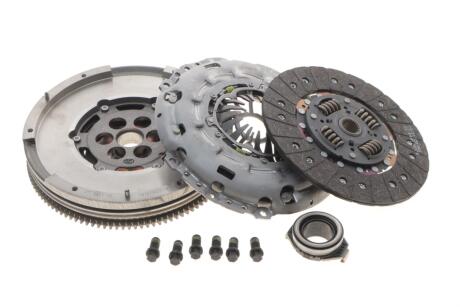Комплект сцепления с маховиком LuK 600 0236 00
