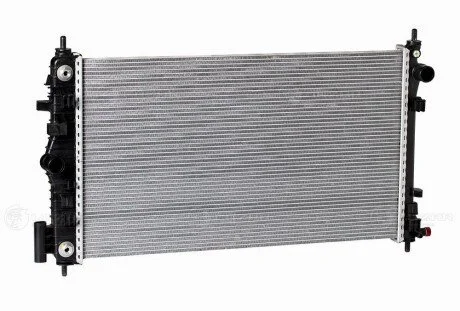 Радіатор охолодження INSIGNIA (08-) 2.8T / MALIBU 2.4i (11-) АКПП (LRc 05122) Luzar LUZAR LRc05122