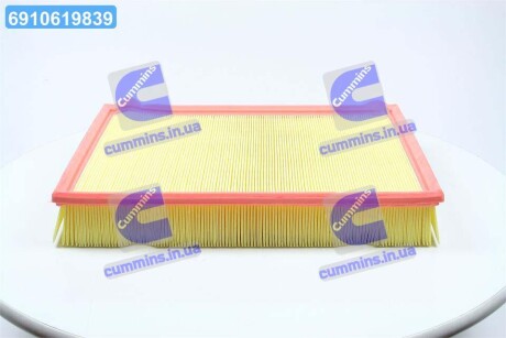 Фільтр повітряний MB SPRINTER M-FILTER K747