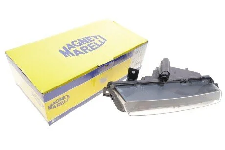 Фара противотуманна BMW 1 (E82/E88) 07-13 (R) N43/N46/N47/N52/N54/N55 (opt-om) MAGNETI MARELLI 712401901120