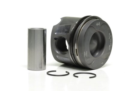 Поршень з кільцями MB 83,01 OM 642 цил. 4-6 (Mahle) MAHLE / KNECHT 001 PI 00107 000