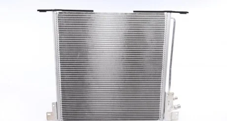 Радіатор кондиціонера MB Vito (W638) -03 MAHLE (opt-om) MAHLE / KNECHT AC 212 000S