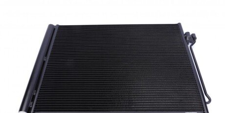 Радіатор кондиціонера BMW 5 (F10/F11)/7 (F01/F02/F03/F04) 09-18 MAHLE UA63 MAHLE / KNECHT AC 463 000S