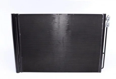 Радіатор кондиціонера BMW 5 (F10/F11)/6 (F12/F13) 11-18 MAHLE UA63 MAHLE / KNECHT AC 567 000S