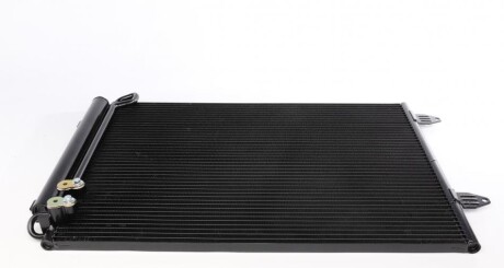 Радіатор кондиціонера VW Passat 05-14/CC 2.0TDI 11-16 (439x577x16) MAHLE UA63 MAHLE / KNECHT AC 666 000S