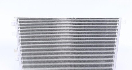 Радіатор кондиціонера Renault Megane II/Scenic II 1.9-2.0 dCi 02-08 (АКПП) MAHLE (opt-om) MAHLE / KNECHT AC 701 000S