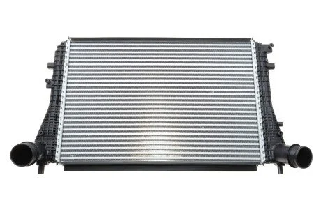 Радіатор інтеркулера VW Caddy III/IV 1.6/2.0 TDI 10- MAHLE UA63 MAHLE / KNECHT CI 207 000P