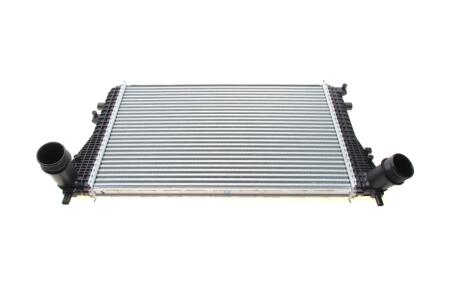 Радіатор інтеркулера VW Passat/Sharan/Tiguan 1.4-2.0D 05- MAHLE UA63 MAHLE / KNECHT CI 208 000P