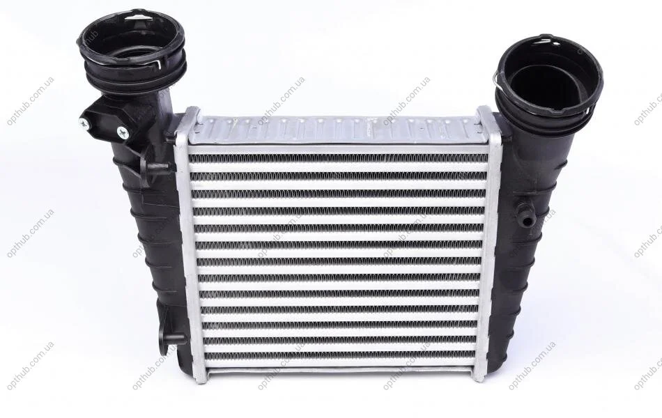 Радіатор інтеркулера VW Passat 1.8 00-05 MAHLE UA63 MAHLE / KNECHT CI 346 000S (фото 1)
