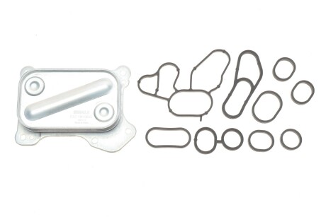 Радіатор масляний Fiat Doblo 1.3JTD 04- (теплообмінник) MAHLE UA63 MAHLE / KNECHT CLC 190 000S