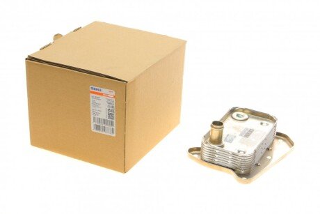 Радіатор масляний MB C-class (W202)/E-class (W210) 2.1/2.2CDI 97-02 (теплообмінник) MAHLE (opt-om) MAHLE / KNECHT CLC 38 000P