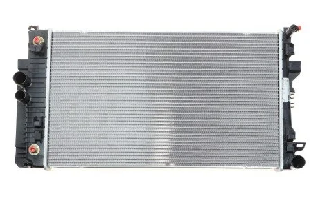 Радіатор охолодження MB Vito (W639) 03- (-/+AC, АКПП) (650x388x32mm) MAHLE (opt-om) MAHLE / KNECHT CR 1173 000S