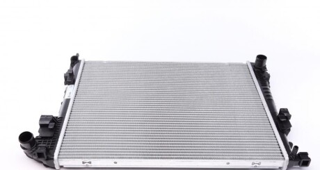 Радіатор охолодження Renault Trafic/Opel Vivaro 2.0CDTI 06- MAHLE UA63 MAHLE / KNECHT CR 1237 000S