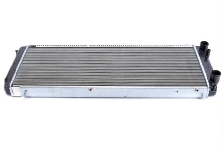 Радіатор охолодження Audi 100 1.6-2.0 76-90 MAHLE (opt-om) MAHLE / KNECHT CR 140 000S