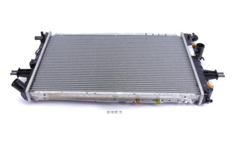 Радиатор охлаждения MAHLE MAHLE / KNECHT CR 320 000S