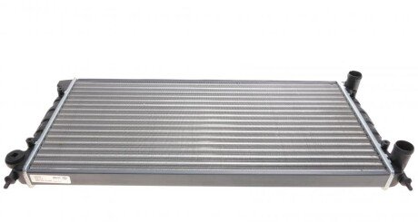 Радіатор охолодження VW Passat 1.8-2.0 88-97 MAHLE (opt-om) MAHLE / KNECHT CR 345 000S