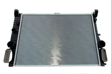 Радіатор охолодження MB E-class (S211/W211) 1.8-5.0 02-10 (5ст. АКПП) MAHLE UA63 MAHLE / KNECHT CR 37 000S