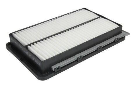 Фільтр повітряний HYUNDAI TUCSON II, KIA SPORTAGE IV 1.7-2.0 CRDI 15- (KNECHT-MAHLE) MAHLE / KNECHT LX 3677