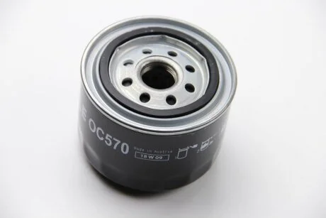 Фильтр масляный двигателя (пр-во Knecht-Mahle) MAHLE / KNECHT OC570