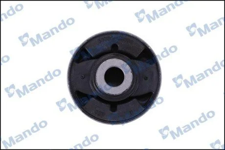 Сайлентблок важеля перед Hyundai H-1 (07-) MANDO DCC010714