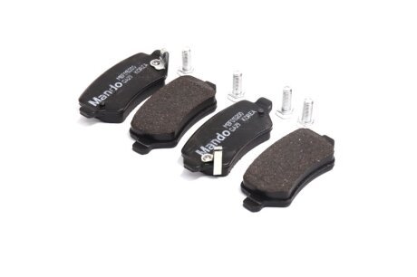 Колодки тормозные дисковые задн. (выр-во) MANDO MBF015200