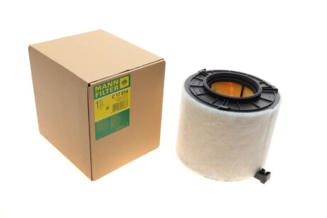 Фільтр повітряний Audi A4 3.0TFSI 17-/A5 2.9TFSI 17- -FILTER (opt-om) MANN C 17 014