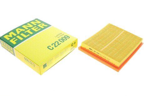 Фільтр повітряний Lexus CT 1.8 10-/NX 2.5 14-/Toyota Auris/Prius 1.8 Hybrid 10-/Rav4 2.5 Hybrid UA63 MANN C 22 009