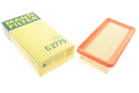 Фільтр повітряний Hyundai Accent 1.4-1.6 06-10/Kia Rio 1.4-1.6 05- -FILTER UA63 MANN C 2775