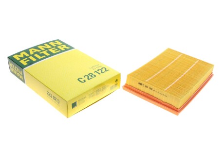 Фільтр повітряний Ford Focus 1.4-2.0 16V 04-07/Volvo C30/S40/V50 1.6-2.0 06-07 -FILTER UA63 MANN C 28 122