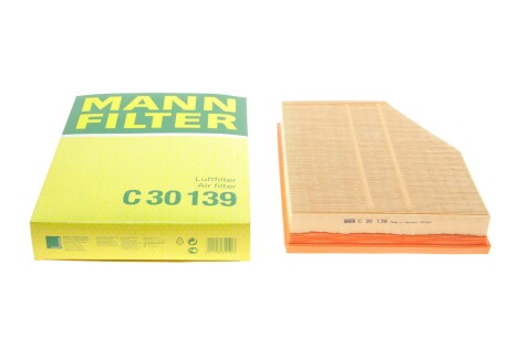 Фільтр повітряний BMW 5 (E60/E61) 2.2i M52/2.5i/3.0i N52/N53/M54/6 (E63/E64) 3.0i N52/N53 03-11 UA63 MANN C 30 139